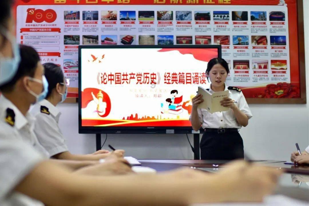 探索知识的谭咏麟为怀念张国荣,演唱经典歌曲《风继续吹》,全场都听哭了!蜗牛问答平台
